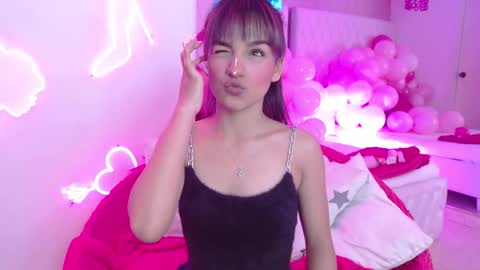 Snapshot of kitty_madness chatting on 21, 11, 2025 KITTY online show from 21, 11, 2025