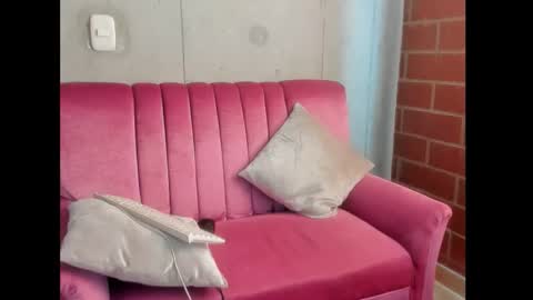 Snapshot of kitty_rose6147 chatting on 8, 11, 2025 kitty rose online show from 8, 11, 2025