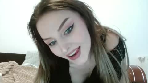Kitty online show from 15, 4, 2026