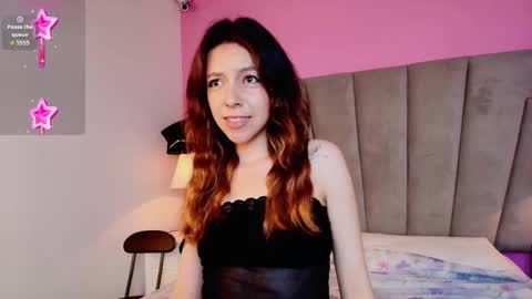 Snapshot of kittybloom_ chatting on 24, 11, 2025 Kitty online show from 24, 11, 2025