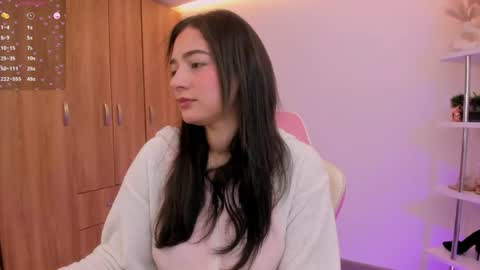 Snapshot of kittyfeet2 chatting on 18, 6, 2026 kitty online show from 18, 6, 2026