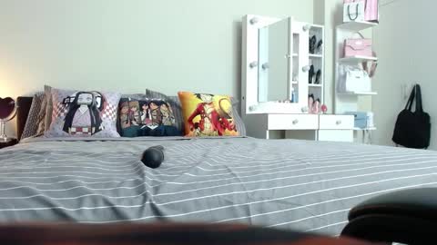 Isabel online show from 6, 12, 2024