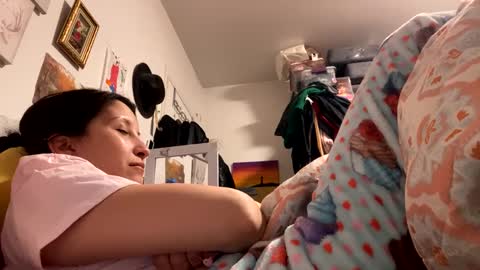 kittyluvx online show from 19, 2, 2025