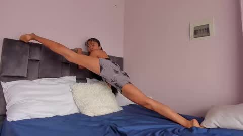 kitty  online show from 10, 2, 2025