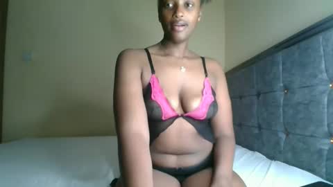 Kittypettite online show from 23, 9, 2025