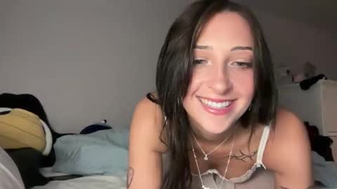Snapshot of kittypurr79 chatting on 16, 10, 2025 kittypurr79 online show from 16, 10, 2025
