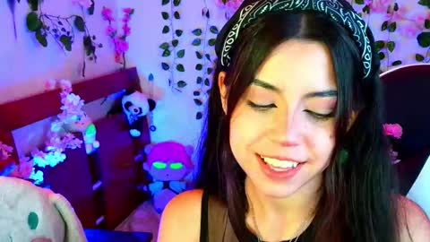 Snapshot of kittyuwu_ chatting on 17, 10, 2025 Kittyuwu online show from 17, 10, 2025