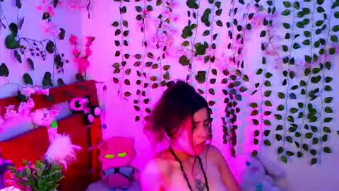 Snapshot of kittyuwu_ chatting on 20, 10, 2025 Kittyuwu online show from 20, 10, 2025