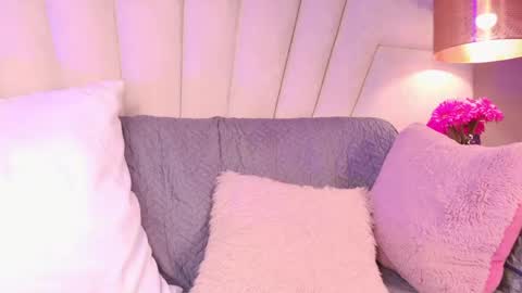Snapshot of kity_hill chatting on 9, 6, 2026 Kitty Hill online show from 9, 6, 2026