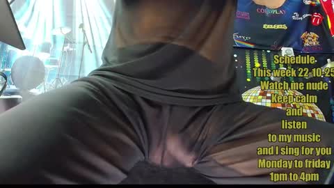 Snapshot of kiveuxmakeu chatting on 29, 9, 2025 kiveuxmakeu online show from 29, 9, 2025