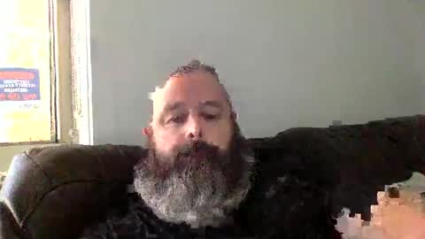 Snapshot of kiwiabroad2620 chatting on 5, 12, 2025 Kiwiabroad online show from 5, 12, 2025