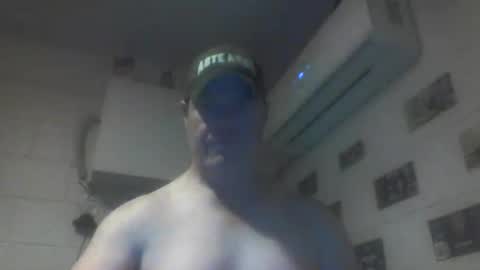 Snapshot of kiwiguy19773 chatting on 22, 5, 2026 kiwiguy19773 online show from 22, 5, 2026
