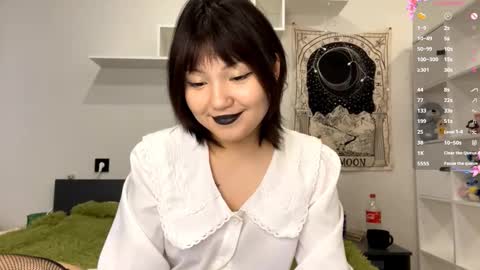 Luna online show from 11, 2, 2026