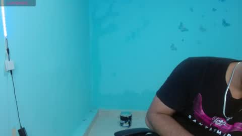 Snapshot of klars_mood chatting on 15, 7, 2026 klars online show from 15, 7, 2026