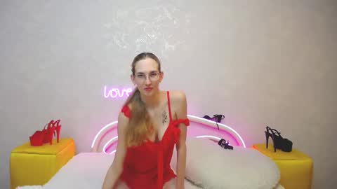 Klary online show from 1, 3, 2025