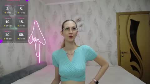 Snapshot of klaryevans chatting on 9, 7, 2026 Klary online show from 9, 7, 2026
