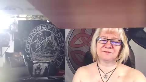 Michelle online show from 27, 2, 2025