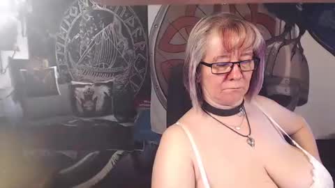 Michelle online show from 17, 5, 2026