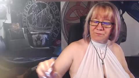 Snapshot of kleiner_teufel chatting on 9, 7, 2026 Michelle online show from 9, 7, 2026