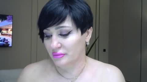 kleo901854860422 online show from 11, 5, 2026