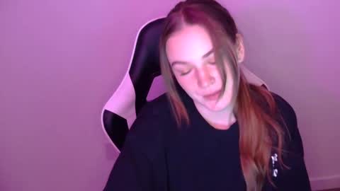 Snapshot of kleokills chatting on 4, 2, 2025 kleokills online show from 4, 2, 2025