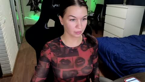 Snapshot of kleoxxx chatting on 13, 12, 2024 Alisa. online show from 13, 12, 2024