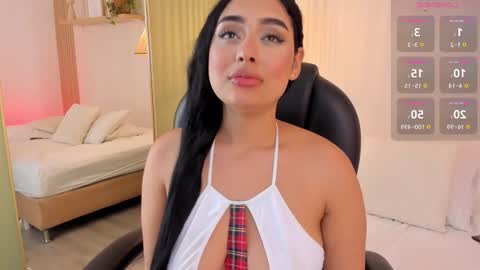 Snapshot of kleverly_manson1 chatting on 11, 2, 2025 online show from 11, 2, 2025