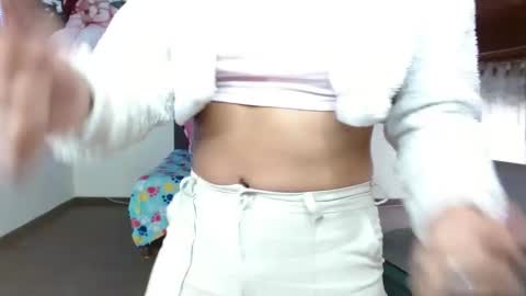 Kloe deker online show from 7, 3, 2025