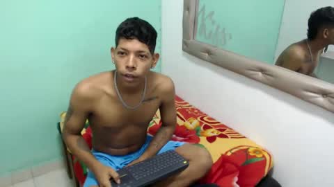 Snapshot of kloe_matias chatting on 20, 9, 2025 kloe matias online show from 20, 9, 2025