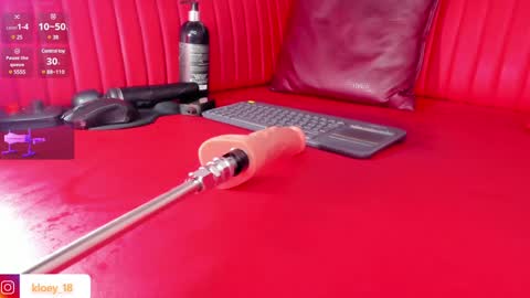 Snapshot of kloey_hoot chatting on 29, 12, 2024 Kloey online show from 29, 12, 2024