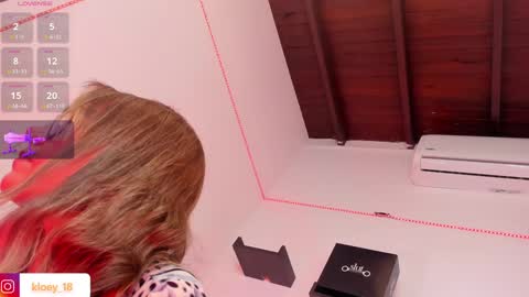 Snapshot of kloey_hoot chatting on 4, 1, 2025 Kloey online show from 4, 1, 2025