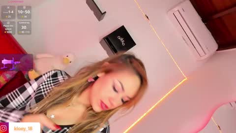 Snapshot of kloey_hoot chatting on 4, 1, 2025 Kloey online show from 4, 1, 2025