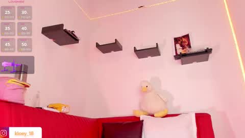 Snapshot of kloey_hoot chatting on 15, 2, 2025 Kloey online show from 15, 2, 2025