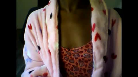 Snapshot of klovely03 chatting on 6, 2, 2025 klovely03 online show from 6, 2, 2025