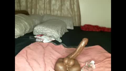 Snapshot of kmagie chatting on 20, 12, 2024 kmagie online show from 20, 12, 2024