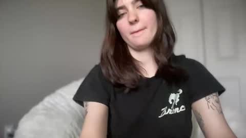 Snapshot of knextdoor chatting on 3, 5, 2026 knextdoor online show from 3, 5, 2026
