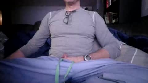 Snapshot of knight3975 chatting on 3, 3, 2026 Knight3975 online show from 3, 3, 2026