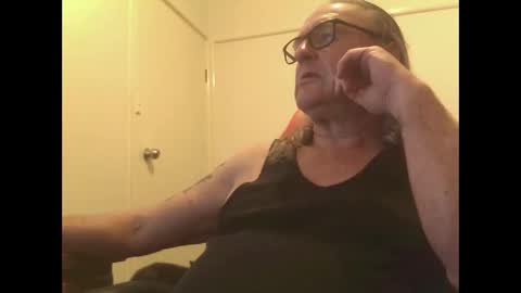 Snapshot of knobout chatting on 6, 5, 2026 knobout online show from 6, 5, 2026