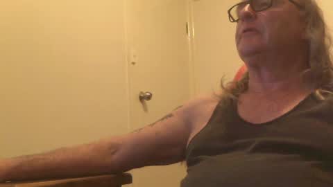 Snapshot of knobout chatting on 15, 6, 2026 knobout online show from 15, 6, 2026