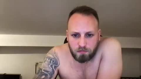 Snapshot of kobasic chatting on 25, 12, 2024 hugo online show from 25, 12, 2024