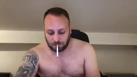 Snapshot of kobasic chatting on 18, 11, 2025 hugo online show from 18, 11, 2025