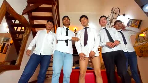 Snapshot of kobayaske chatting on 4, 2, 2025 kobayaske online show from 4, 2, 2025