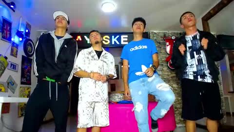 Snapshot of kobayaske chatting on 23, 9, 2025 kobayaske online show from 23, 9, 2025