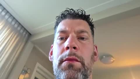kobelalakers2423 online show from 1, 7, 2026