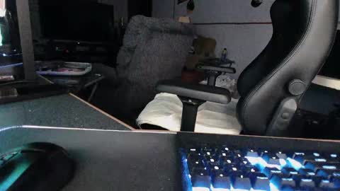 Kodiak1974 online show from 7, 6, 2026