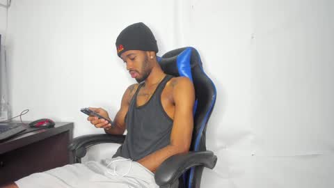 Snapshot of kofi_exotic_ chatting on 27, 12, 2024 kofi online show from 27, 12, 2024