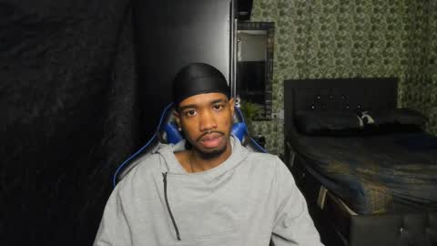 Snapshot of kofi_exotic_ chatting on 3, 12, 2025 kofi online show from 3, 12, 2025