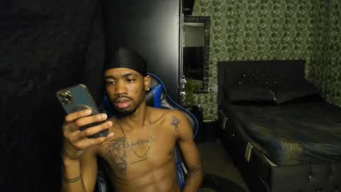 Snapshot of kofi_exotic_ chatting on 3, 12, 2025 kofi online show from 3, 12, 2025