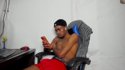 Snapshot of kofi_exotic_ chatting on 25, 6, 2026 kofi online show from 25, 6, 2026