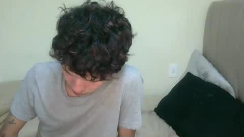 Snapshot of koiseraphin chatting on 19, 2, 2026 Jacob and Victoria online show from 19, 2, 2026